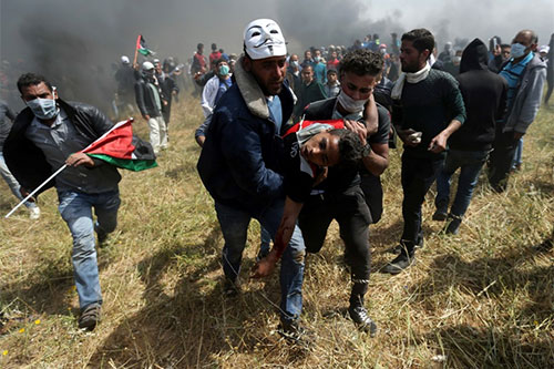 palestino herido por represión israelí En Gaza continúa la matanza contra los palestinos